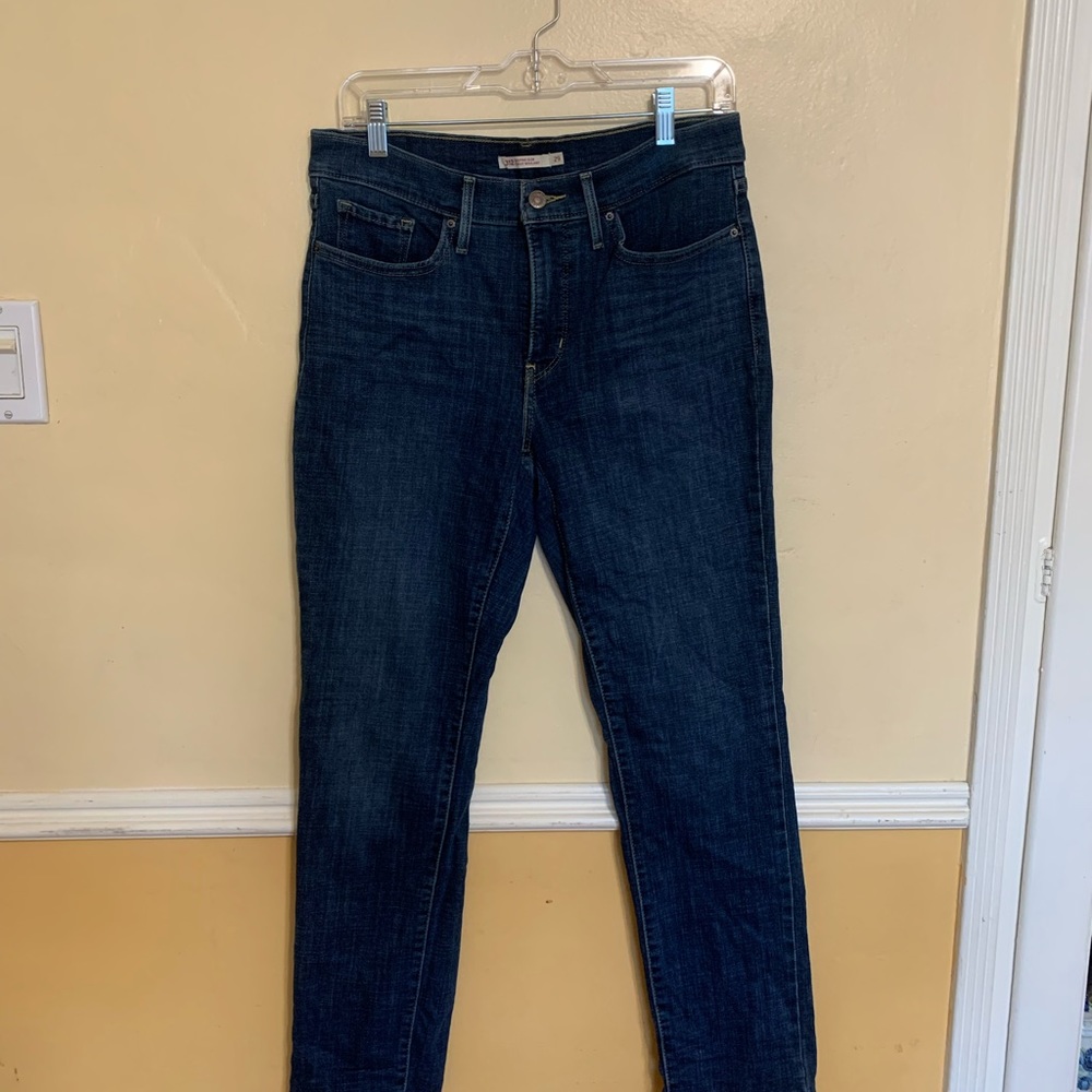 Levi jeans
